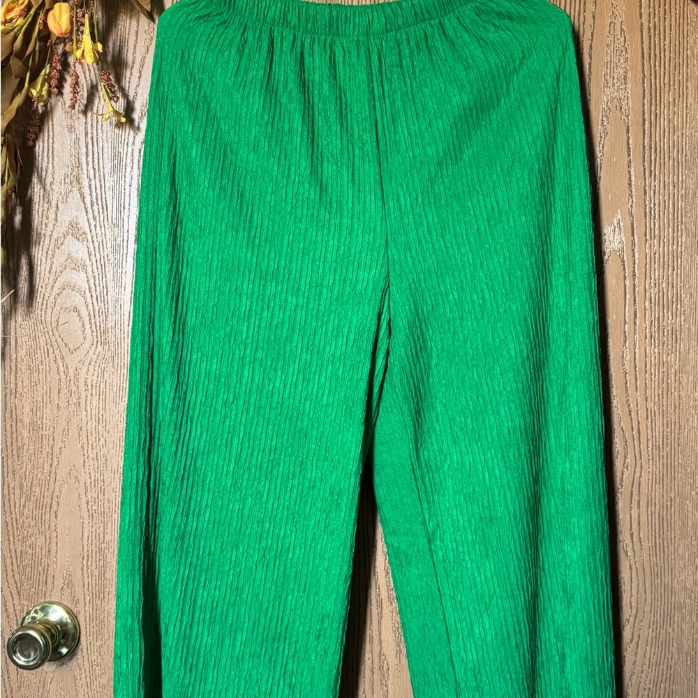 Vibrant Green Pleated Pants